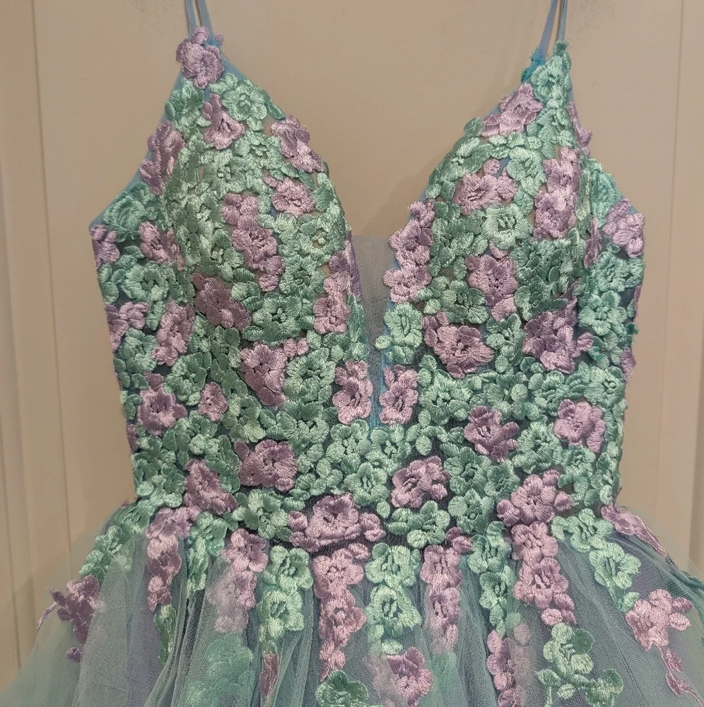 Jovani Multi Floral Embroidered Bodice Tulle Mini Dress Size 4 - Picture 3 of 11